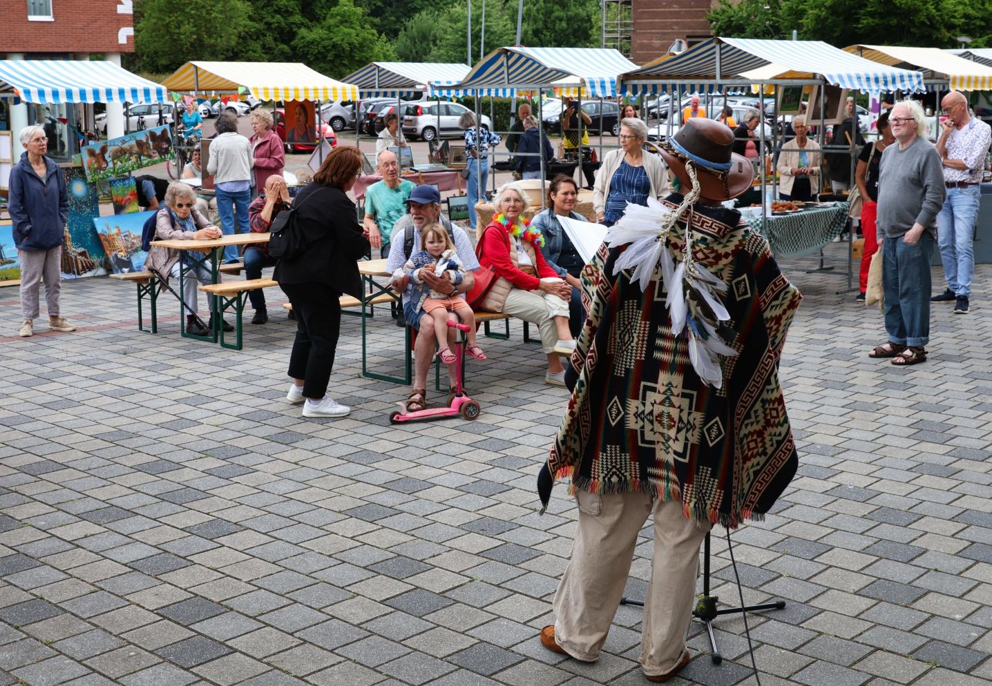 Corpus Geslaagde eerste Kunst en Cultuurmarkt Corpus foto 1 Wendy Bruins